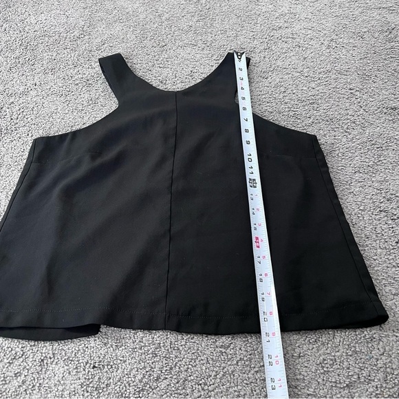 Lulus black cross back tank Medium - Picture 7 of 7